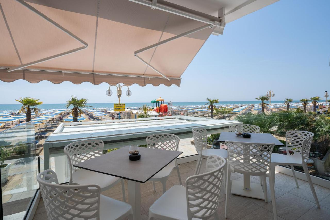 Hotel Boston 3 Stelle Superior Frontemare Lido di Jesolo Esterno foto
