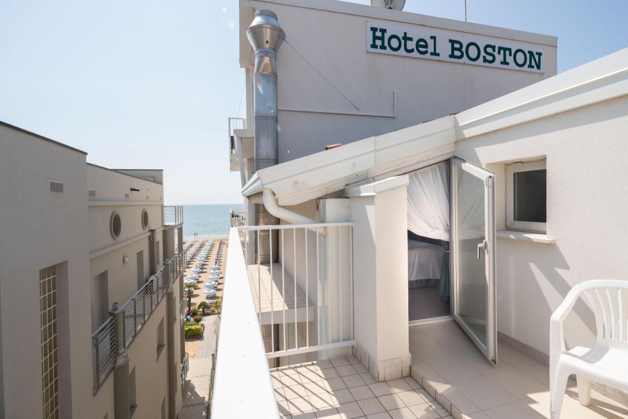 Hotel Boston 3 Stelle Superior Frontemare Lido di Jesolo Esterno foto