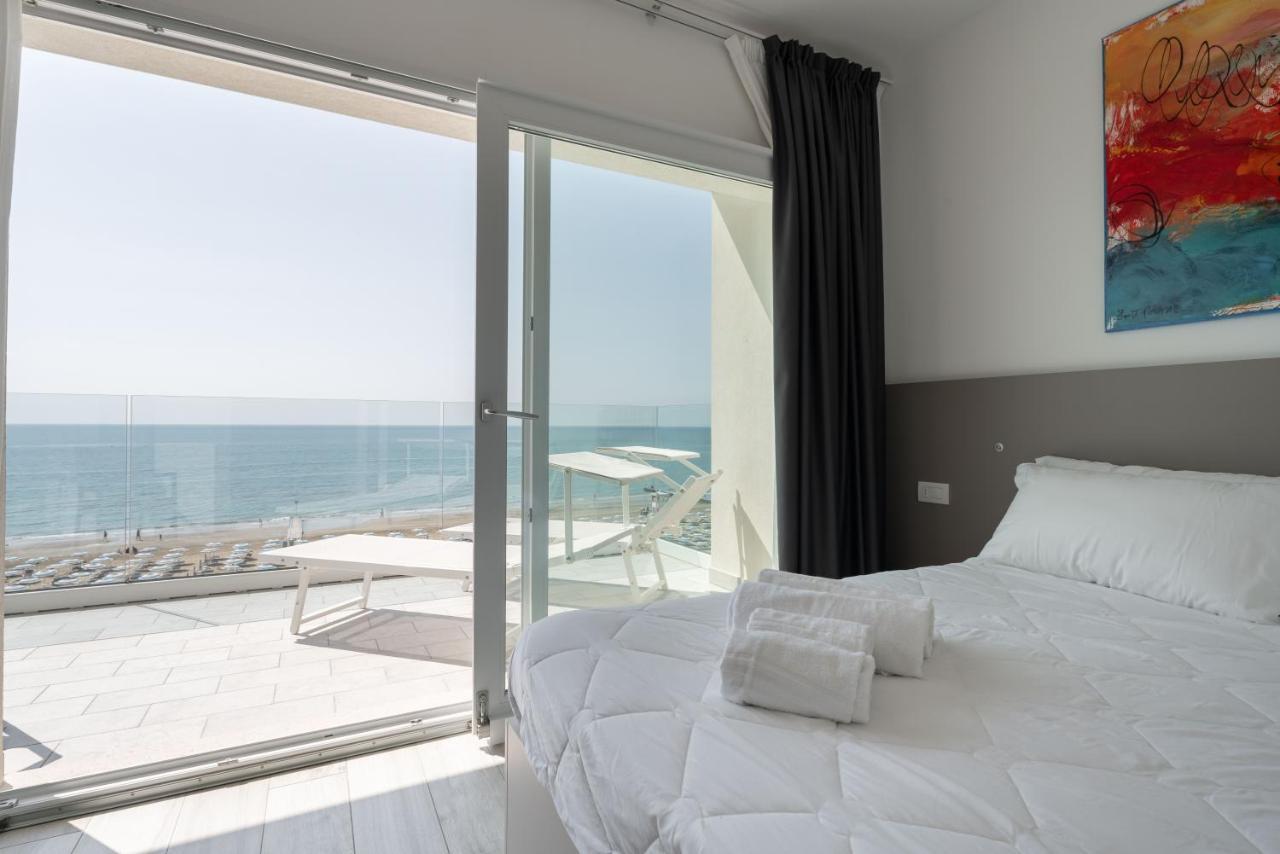Hotel Boston 3 Stelle Superior Frontemare Lido di Jesolo Esterno foto