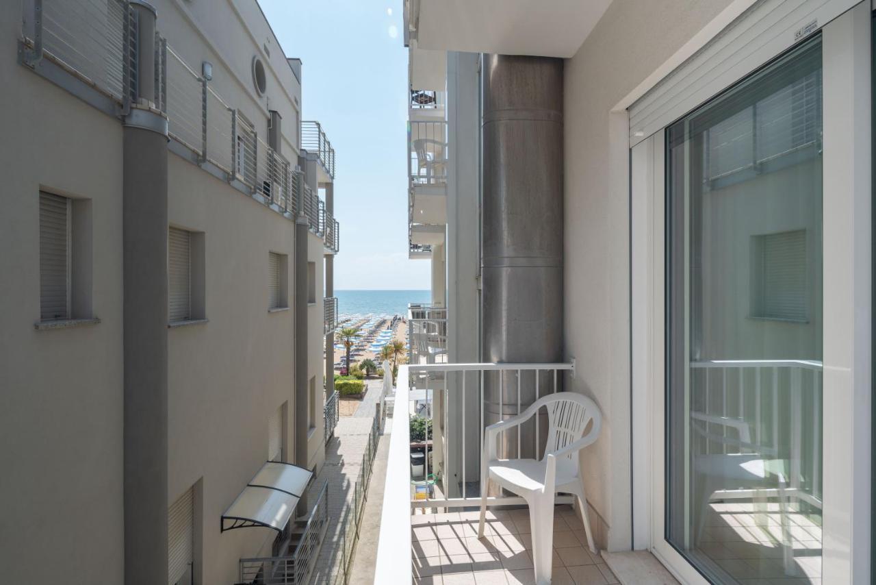 Hotel Boston 3 Stelle Superior Frontemare Lido di Jesolo Esterno foto