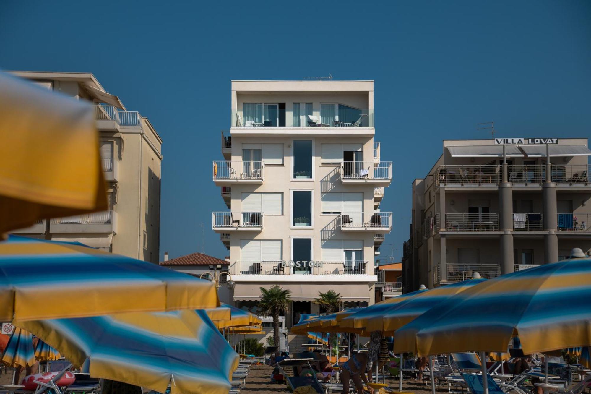 Hotel Boston 3 Stelle Superior Frontemare Lido di Jesolo Esterno foto